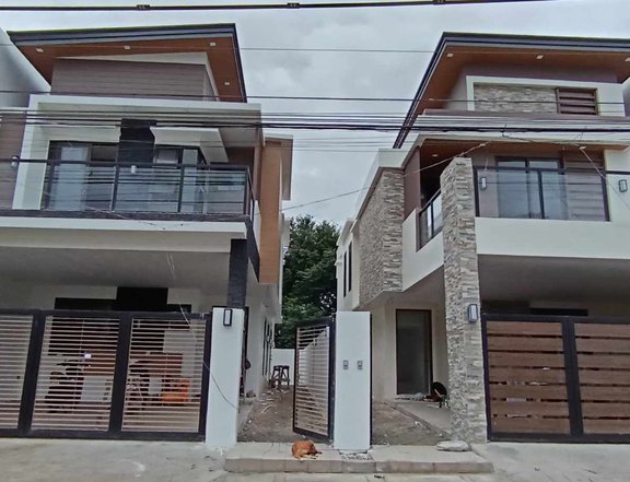 4-bedroom Single Detached House For Sale in Fairview Quezon City / QC