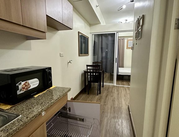 Prisma Residences 1 Bedroom Unit For Rent For Lease in Pasig City Free Wifi near BGC +