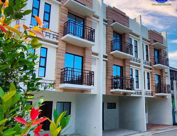 3 Storey Townhouse for sale in Valenzuela City