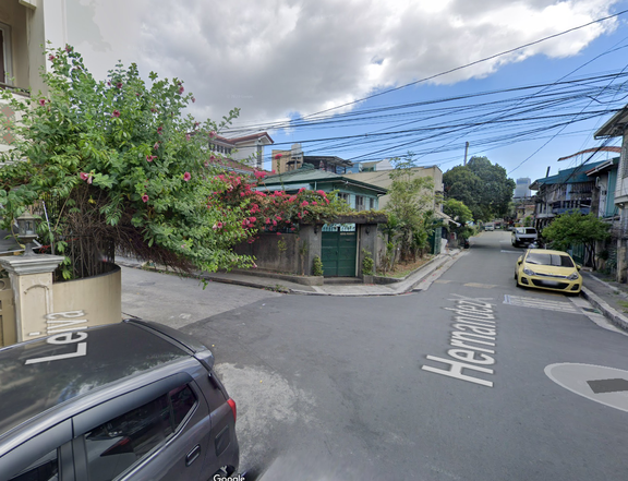 196.9 SQ M RESIDENTIALCORNER LOT   ALONG LEIVA ST., STA ANA, MANILA