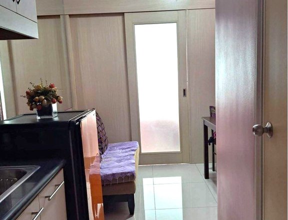 Condo Unit For Rent - 32nd Floor at Berkeley Residences