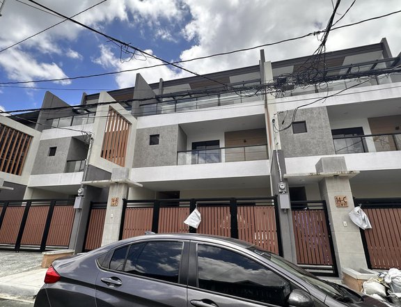 Brand New Townhouse in Regalado Quezon City near Commonwealth