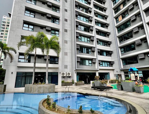For Sale Foreclosed Two Bedroom The Fort Residences, BGC, Taguig City