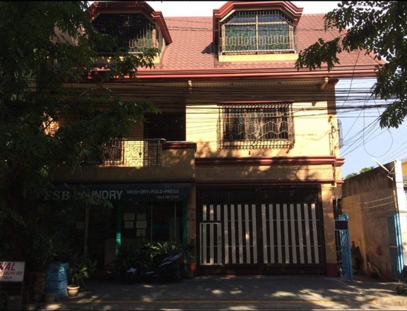 Modern Design House and Lot For Sale in Sta. Cruz Manila PH2258