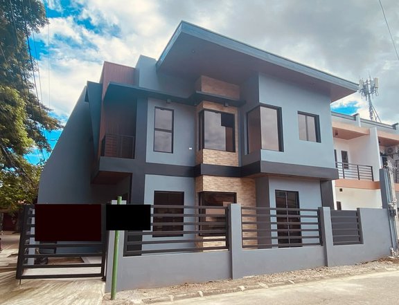 Brand new House for Sale in Pacita Complex San Pedro Laguna