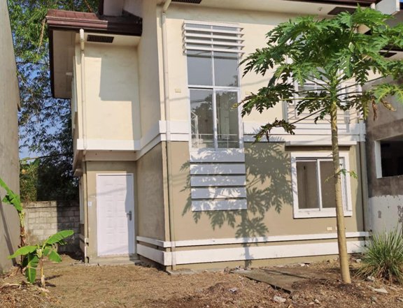 Pasalo 4 Bedroom Single Attached Candice House in Lancaster New City