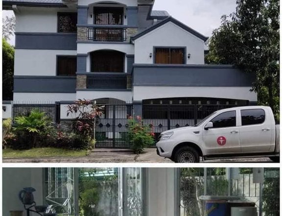 5-Bedroom House for Sale in Laguna Hills Calamba Laguna