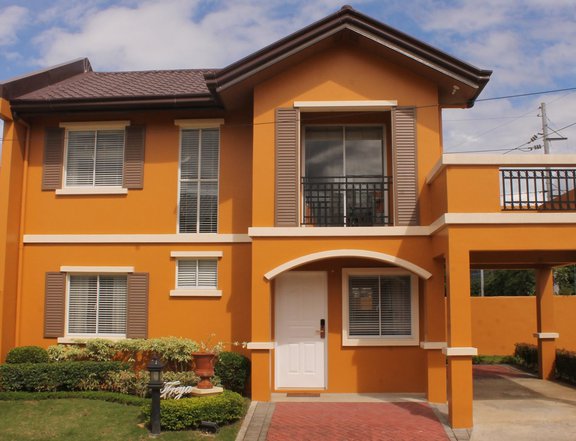 5-bedroom Single House For Sale in PILI, Camarines Sur