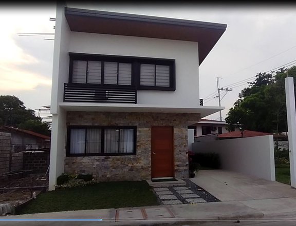 3-BEDROOM TOWNHOUSE COMPLETE FINISH For Sale in Binan Laguna