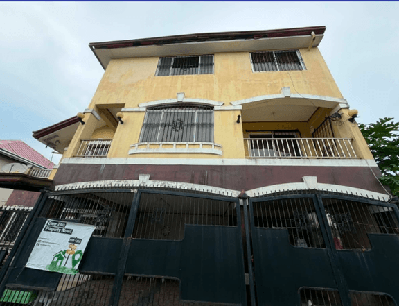 Foreclosed 5-bedroom Single Attached House For Sale in Silang Cavite