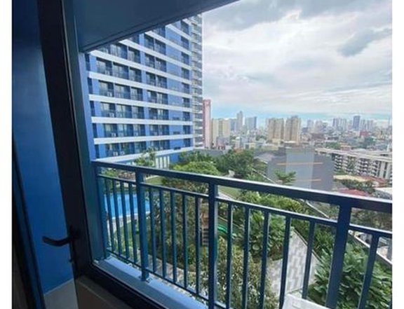 For Rent One Bedroom @ Air Residences Makati