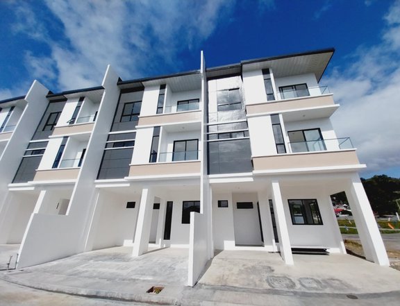 3-Storey Townhouse in Talamban Cebu City equity for as low as P27k per month