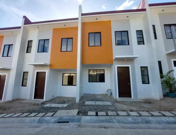 3.3M PUYO DAYON NO DOWNPAYEMNT Townhouse and Lot in La Bellezah Homes