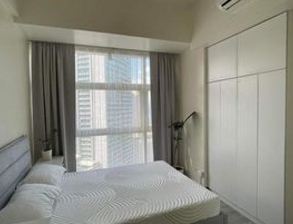 1BR Condo Unit for Sale in Twin Oaks Place Mandaluyong City