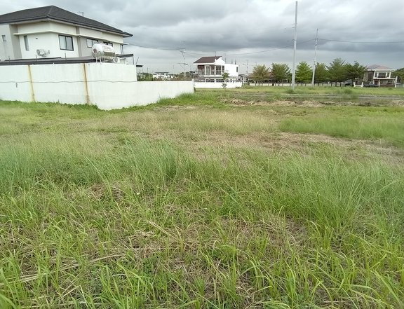 For Sale Residential Lot @ Greenmeadows Dasmarinas