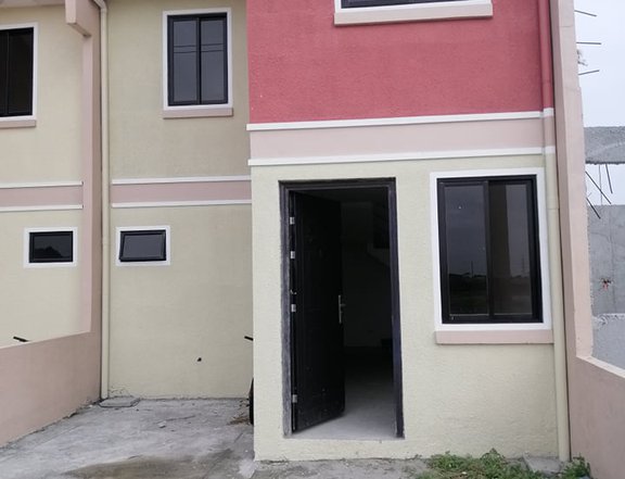 2-bedroom Townhouse For Sale in Bacolor,Pampanga