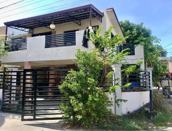 4BR TOWN HOUSE FOR RENT IN LANCASTER CITY