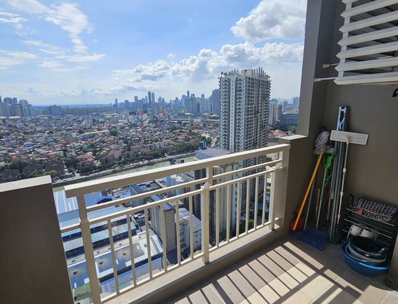 For Rent One Bedroom @ Brixton Place Pasig