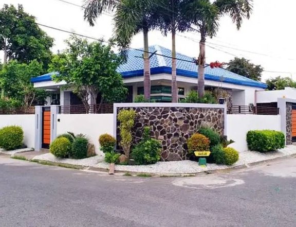 FOR SALE CORNER LOT MODERN ELEGANT BUNGALOW HOUSE IN SAN FERNANDO NEAR WALTERMART