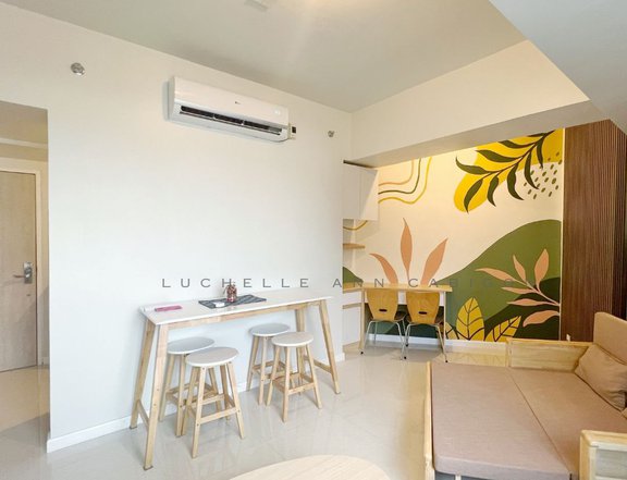 1 Bedroom Special Unit at Mandani Bay Cebu | Fast WiFi