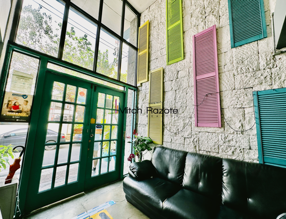 4-Storey Operational Makati Hostel / Dormitory Building For Sale