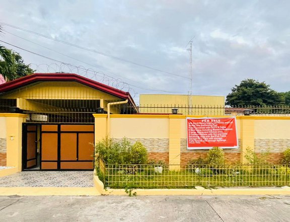 NEWLY IMPROVED FURNISHED BUNGALOW HOUSE WITH POOL IN ANGELES CITY