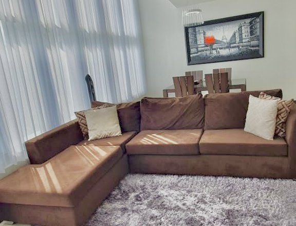 Renovated Fully Furnished 2 Bedroom Unit For Sale at One Central