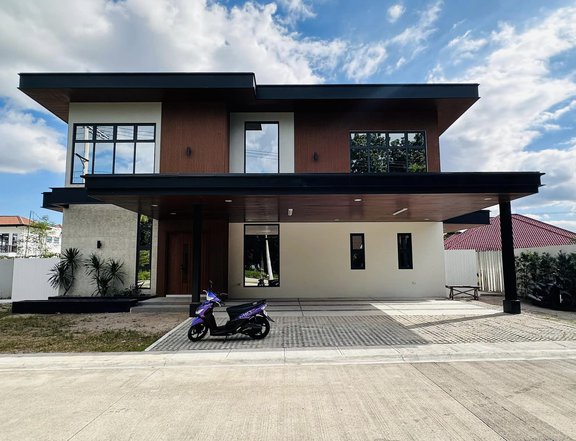 FOR SALE/LEASE BRAND NEW MODERN HOUSE WITH POOL IN ANGELES CITY