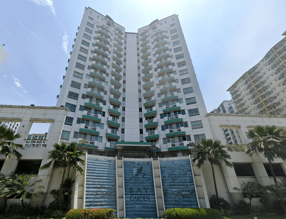 Foreclosed 61.00 sqm 1-bedroom Residential Condo For Sale in The Bay Garden Club and Residences