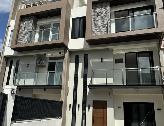 Modern 3-Storey Townhouse for SALE in Tisa, Cebu City