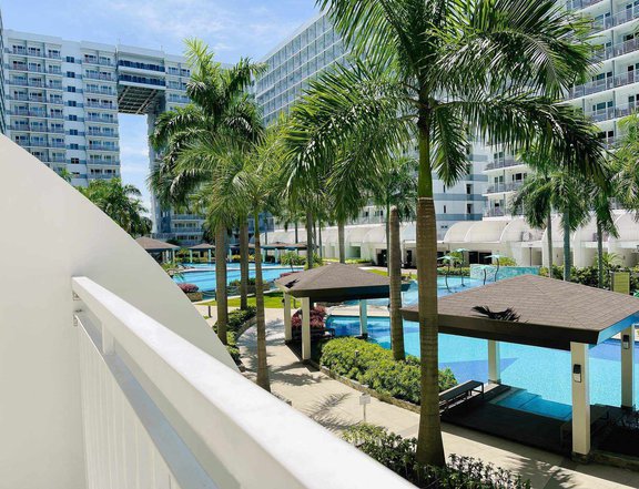 Pre-Owned 44.50 sqm 1-bedroom Residential Condo For Sale in Mall of Asia Pasay