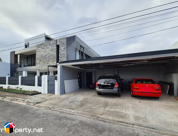 5-bedroom Single Attached House For Sale in Talisay Cebu