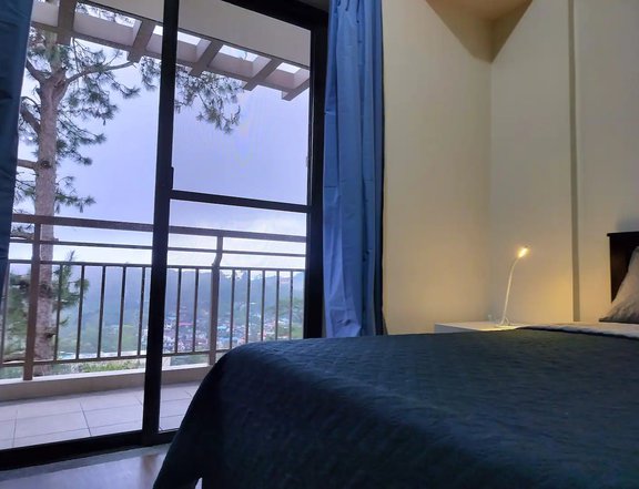 Spacious Overlooking 1 Bedroom Unit with Balcony in Bristle Ridge, Baguio