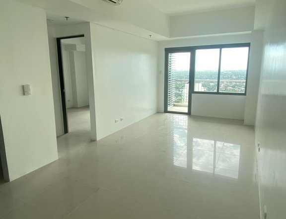 1-Bedroom Bare Unit in Bristol at Parkway Place, Alabang