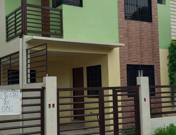 Pre-Selling Townhouse in East Fairview Quezon, City PH2547