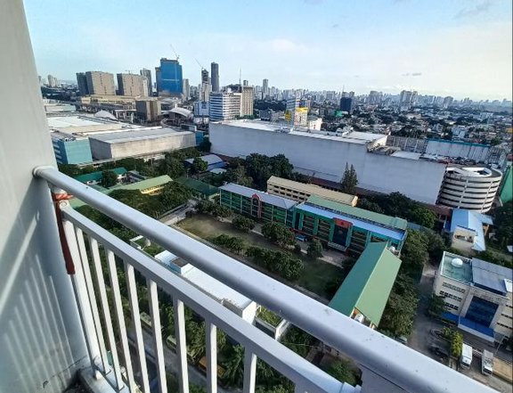 For Rent One Bedroom @ Grass Residences SM North EDSA