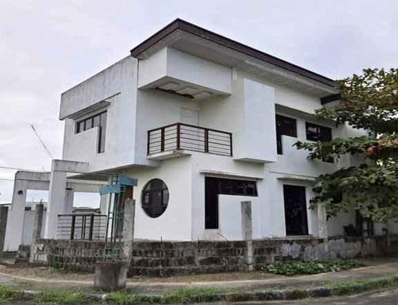 House for Sale in Antel Grand Village General Trias Cavite