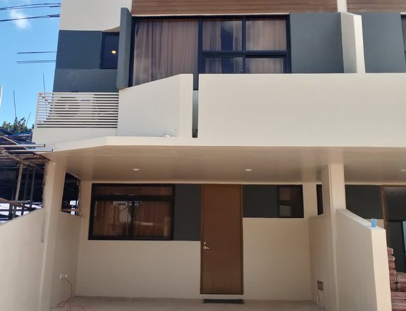 Townhouse FOR SALE in Antipolo City PH2884