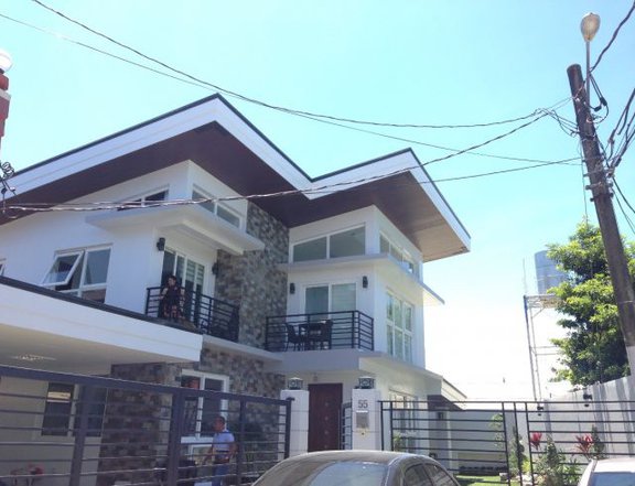 5-bedroom Single Detached House For Sale in Parañaque Metro Manila