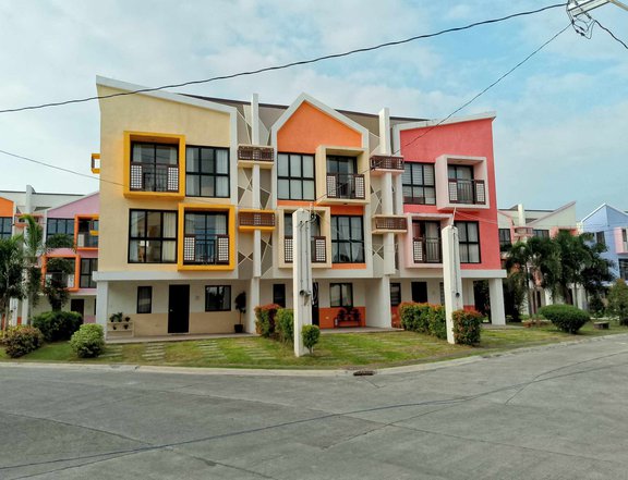 House and Lot in Binan Laguna