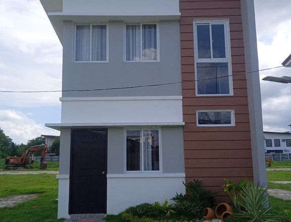 2 Bedroom and 2 Toilet Single Attached House For Sale in Santa Cruz Laguna