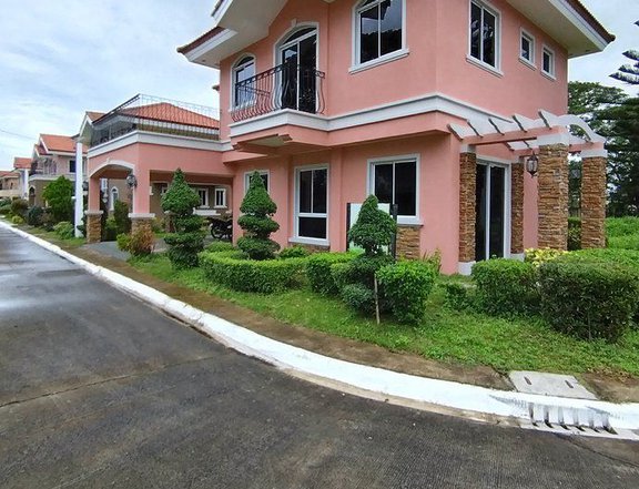 4-bedroom Single Detached House For Sale in Lipa Batangas