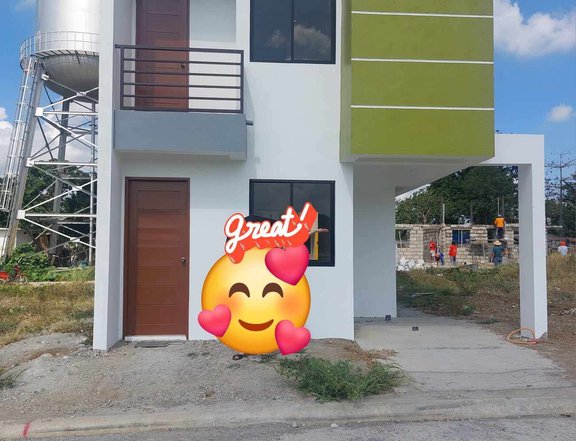 2-bedroom Single Attached House For Sale in Santo Tomas Batangas