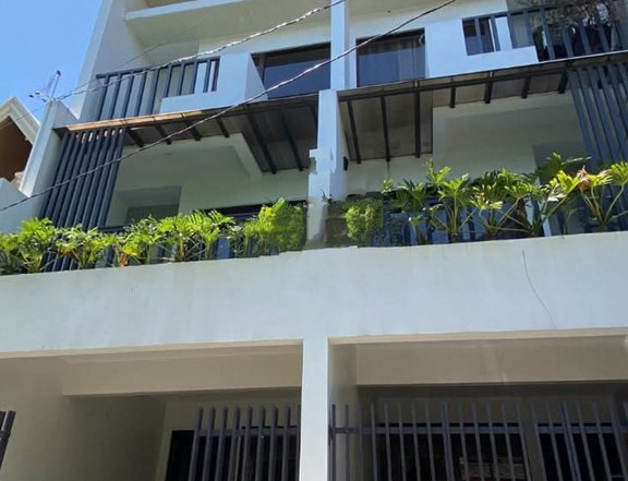 Modern 3 Storey Duplex for sale in Las Pinas
