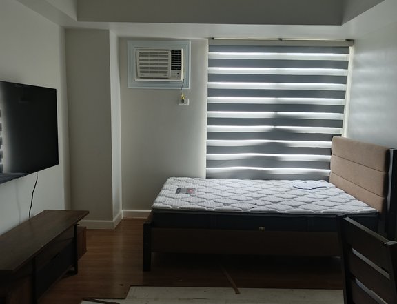 Pre-Owned 27.00 sqm Studio Residential Condo For Sale in Cebu Business Park Cebu City