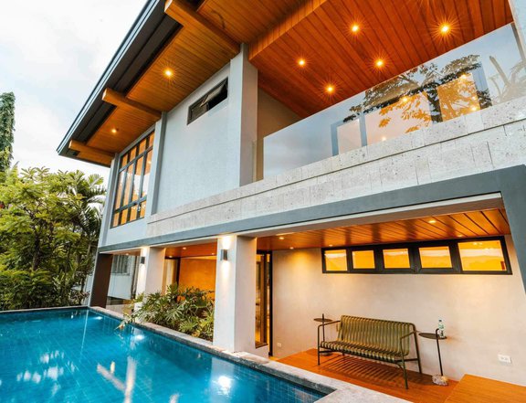 Elegant Mountain View House and lot for Sale in Quezon City
