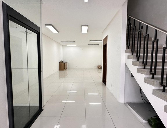 Commercial Residencial For Sale in Quezon City / QC Metro Manila