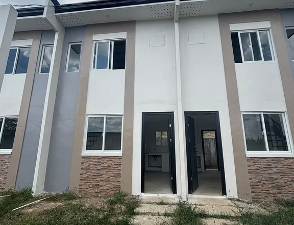 Aina Townhouses sa Lucena Quezon