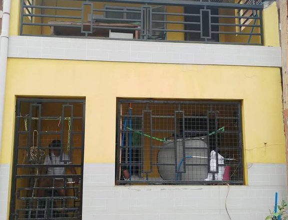 Pasalo Townhouse For sale in Sorrento Village Burgos Rodriguez, Rizal