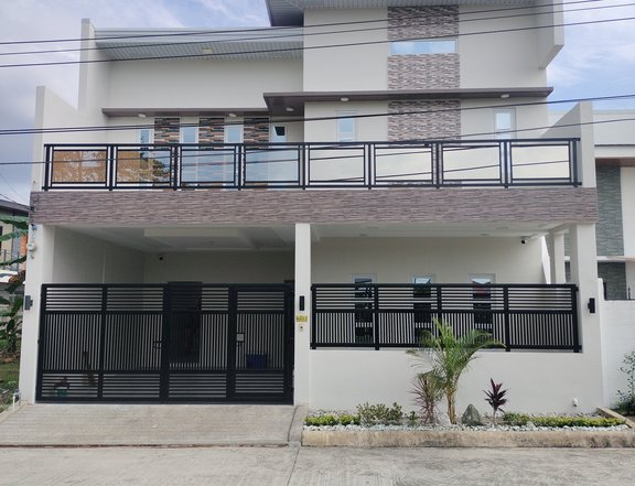 House and Lot in secured Subd. Here in Angles near Clark Airport!